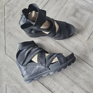 Sorel Joanie II Strappy Wedge Sandals